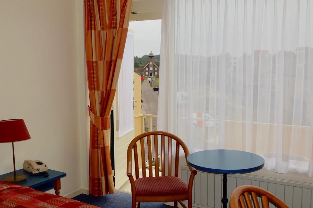Hotel Prins Maurits Bergen aan Zee Εξωτερικό φωτογραφία